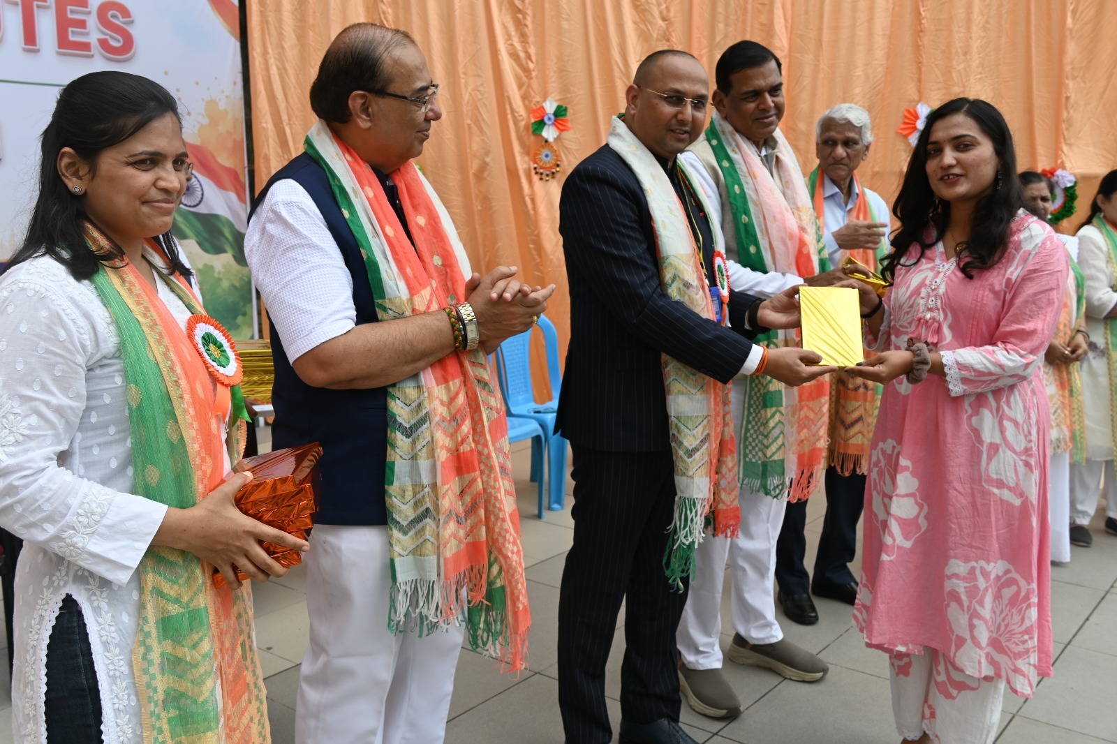 INDEPENDENCE DAY-6